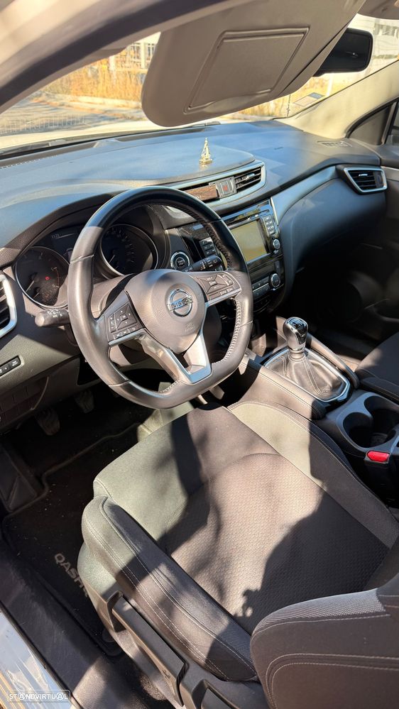 Nissan Qashqai 1.5 dCi N-Connecta - 13