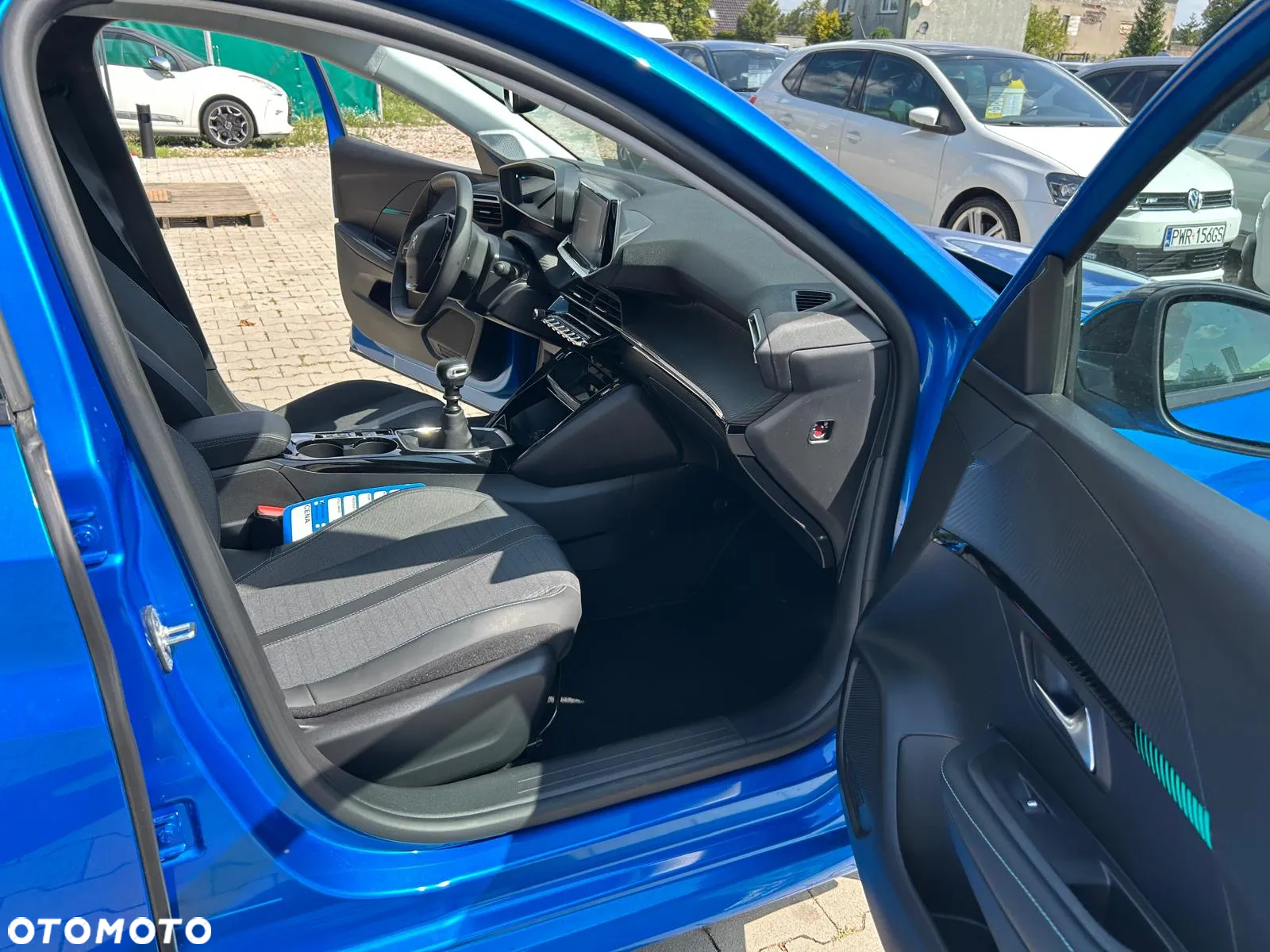 Peugeot 208 PureTech 100 Allure - 23