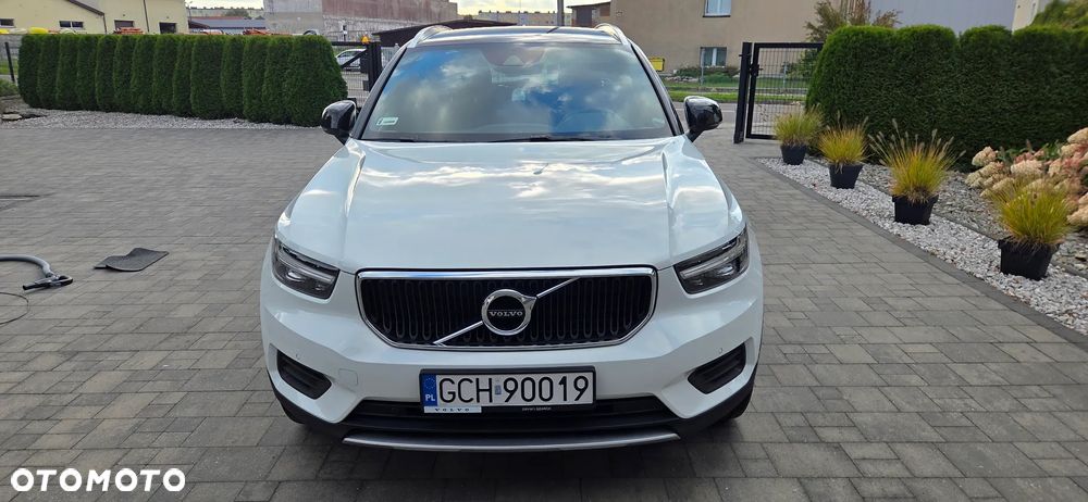 Volvo XC 40 T3 Momentum - 6