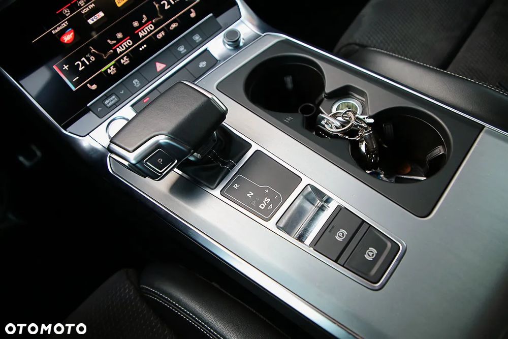Audi A6 Avant - 30