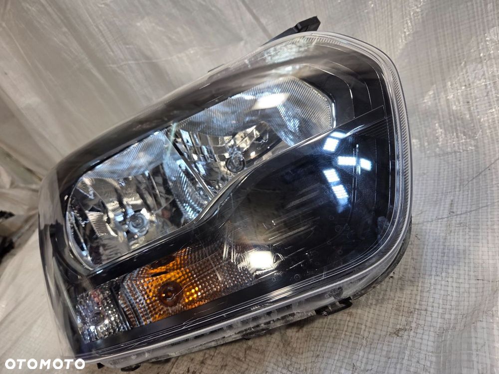 LAMPA PRZÓD PRAWA FORD TRANSIT MK8 BK31-13W029-B - 3