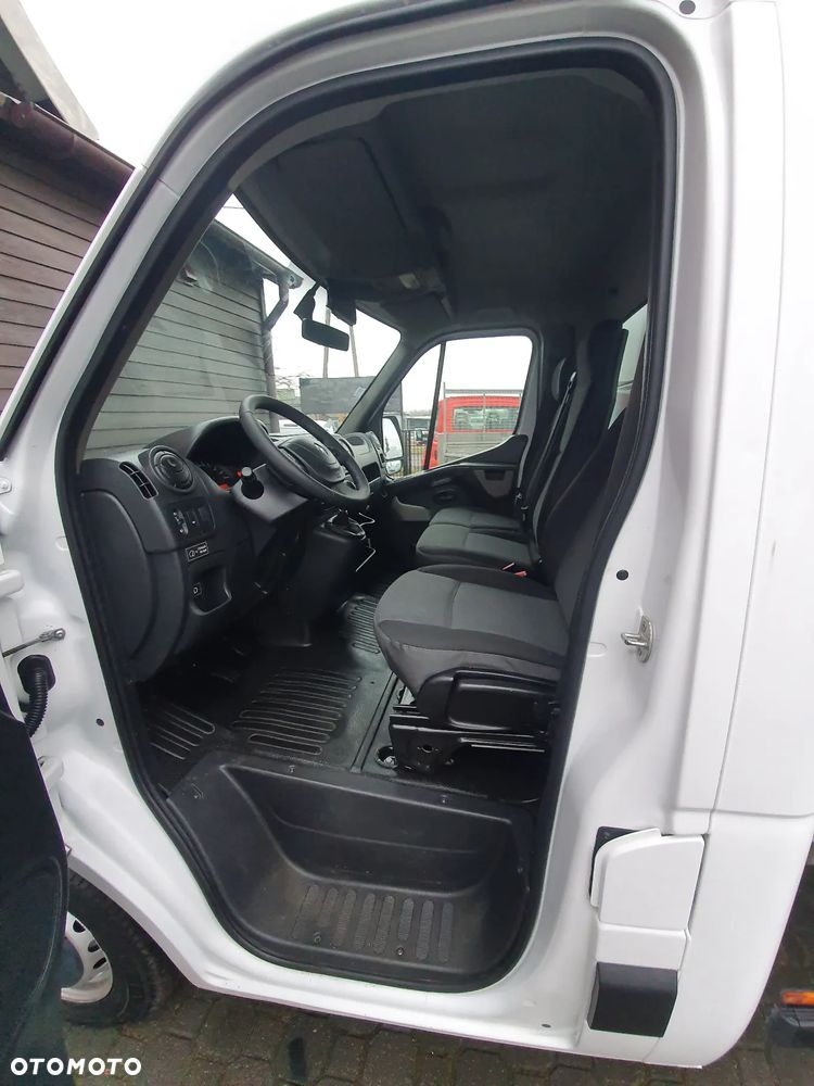 Renault Master - 9