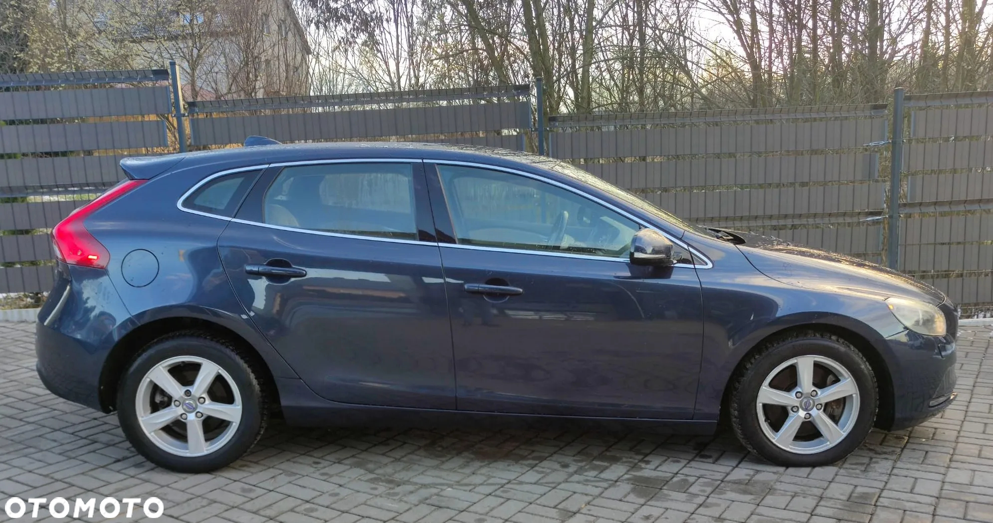 Volvo V40 D3 Momentum - 8