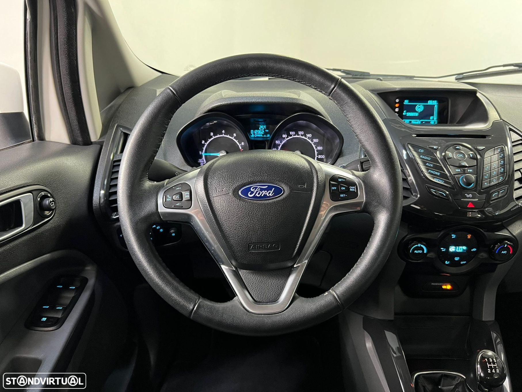 Ford EcoSport 1.0 EcoBoost Titanium - 8