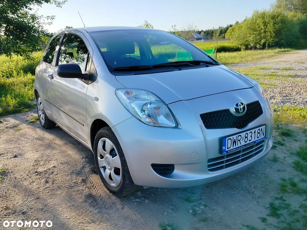 Toyota Yaris 1.0 VVT-i - 1