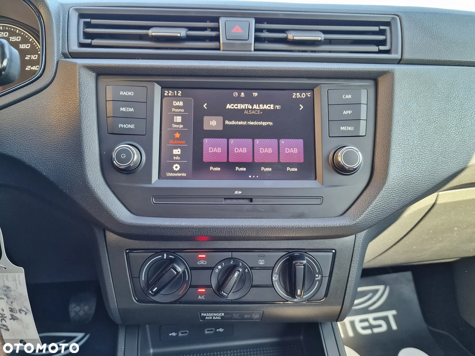 Seat Arona - 12