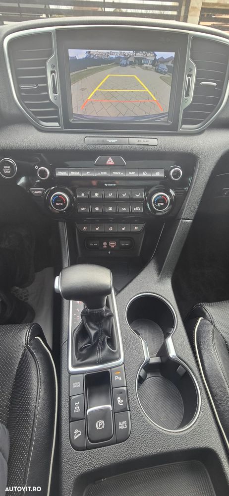 Kia Sportage 2,0 CRDI AWD Aut. Platinum - 29