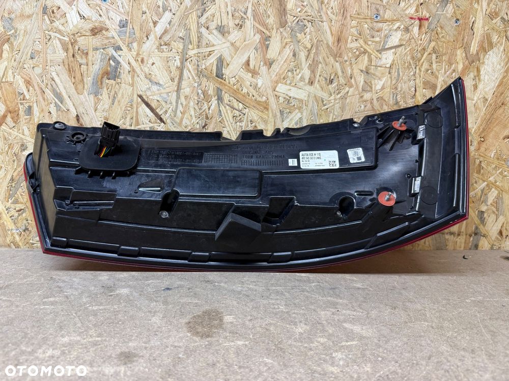 AUDI Q7 4M LAMPA LEWA TYLNA 4M0945093E MATRIX - 3