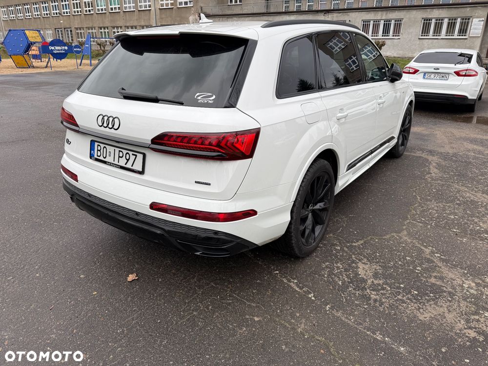Audi Q7 - 4
