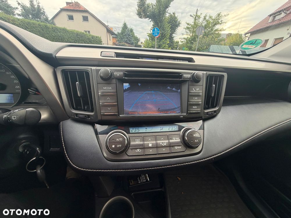 Toyota RAV4 2.0 D-4D Active 4x2 - 12