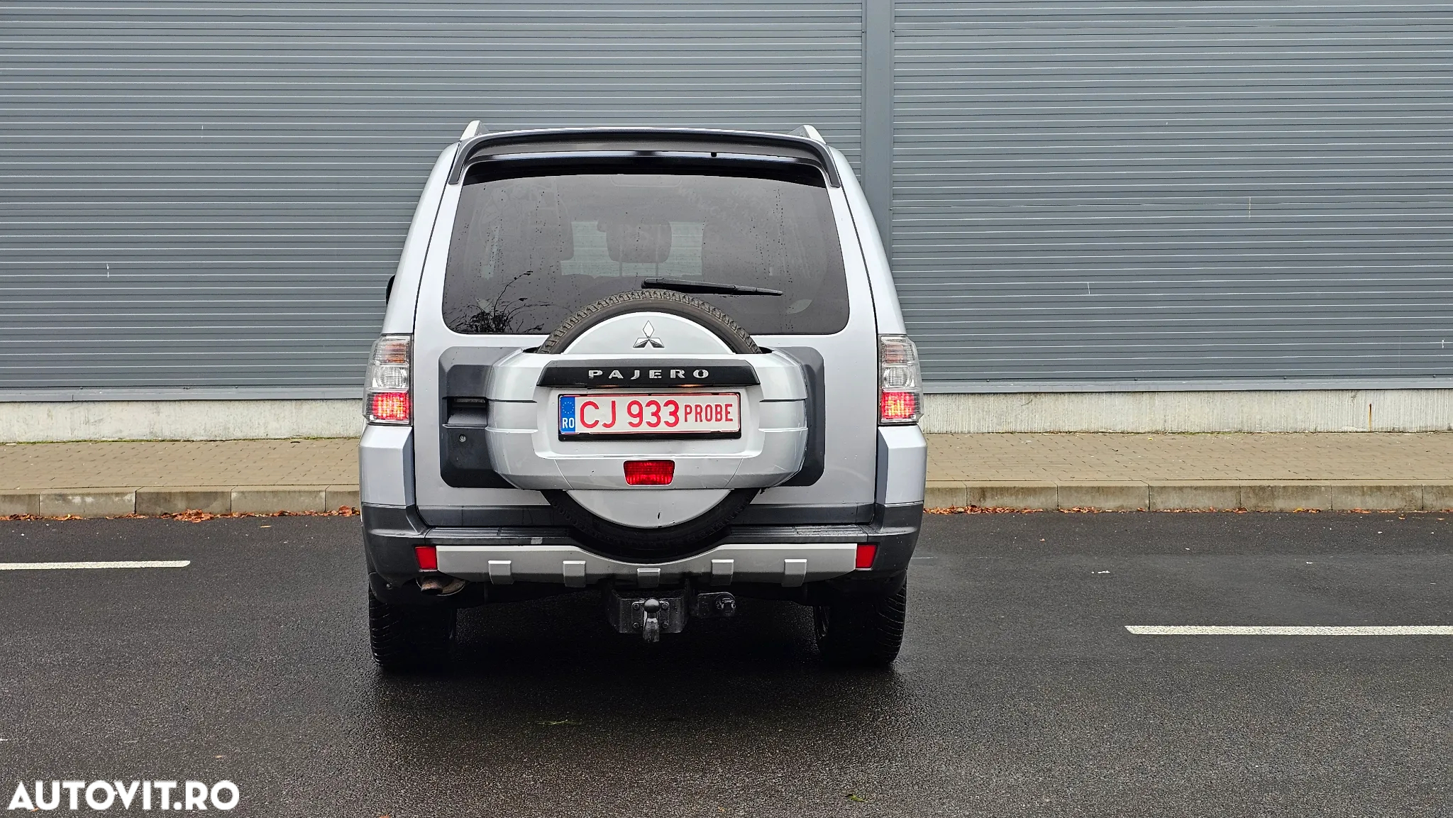 Mitsubishi Pajero LWB 3.2 DI-D Instyle A/T - 12