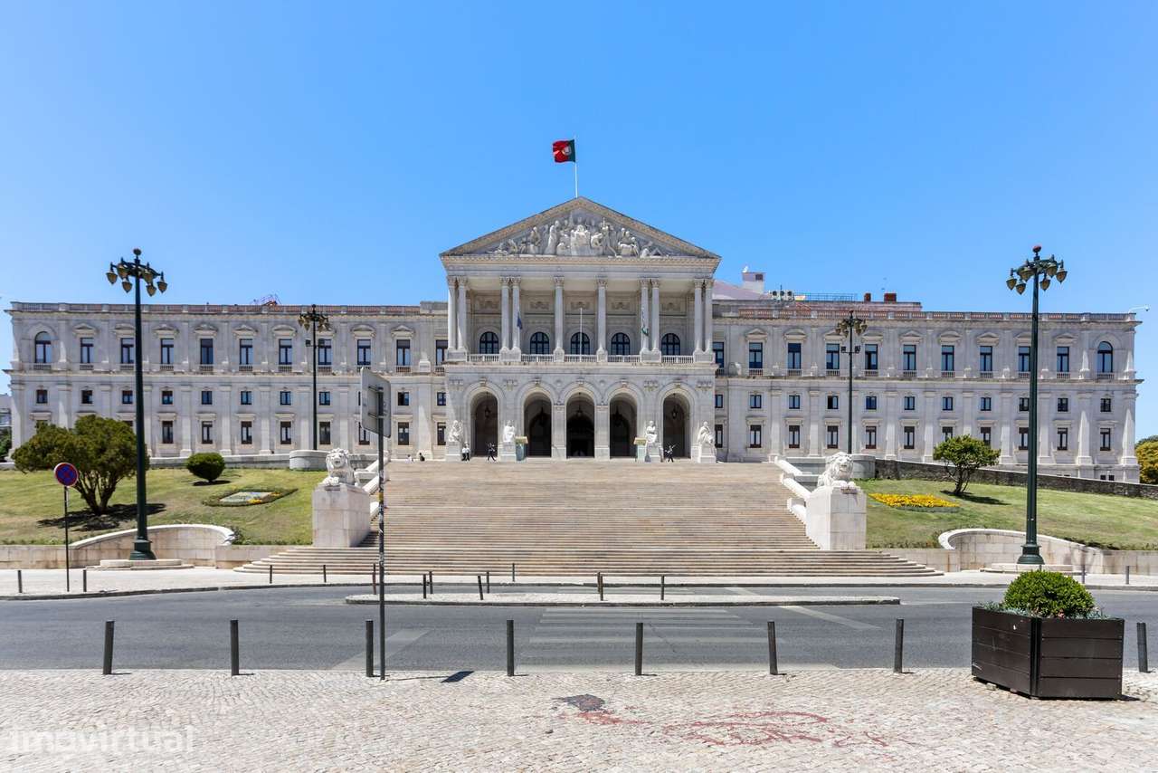 Prédio, Lisboa - Grande imagem: 2/44