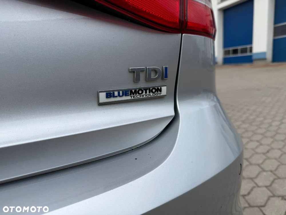 Volkswagen Jetta 2.0 TDI DPF Comfortline - 32