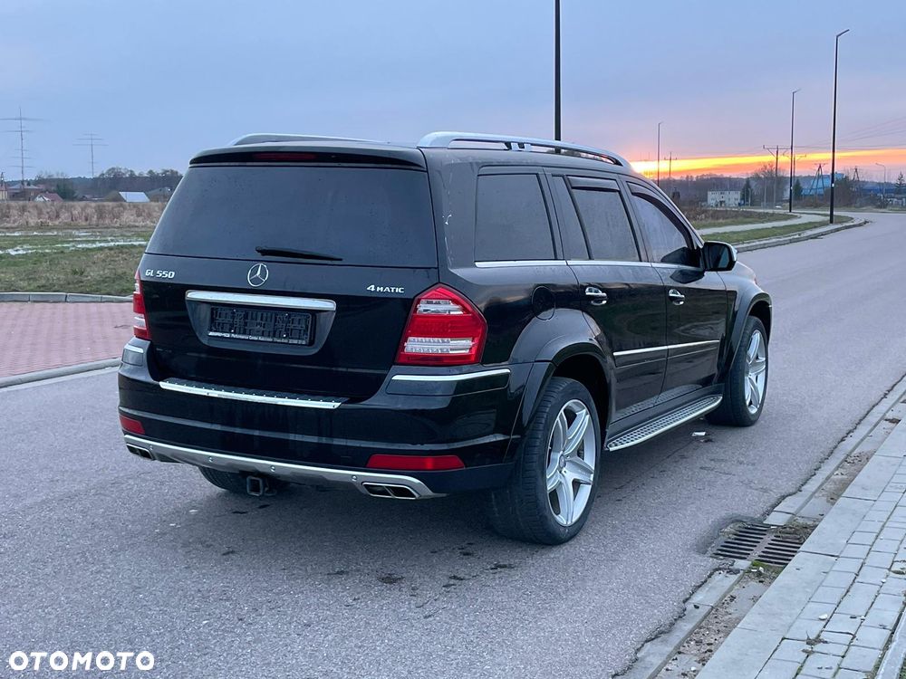 Mercedes-Benz GL 500 4Matic 7G-TRONIC Grand Edition - 4