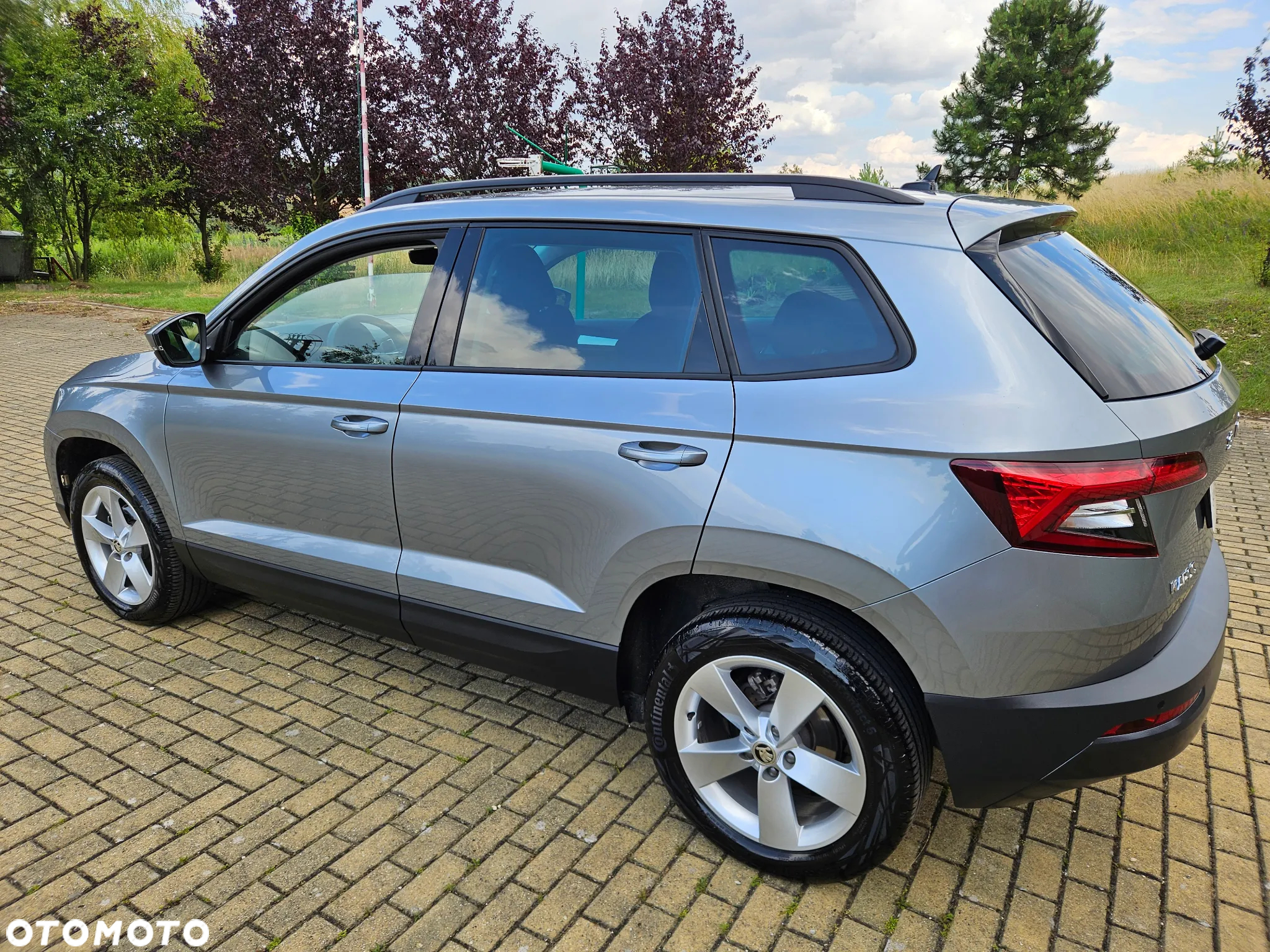 Skoda Karoq 1.5 TSI ACT GPF 4x2 Ambition - 10