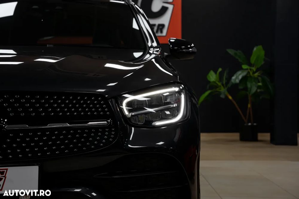 Mercedes-Benz GLC 220 d 4MATIC 9G-TRONIC AMG Line - 22