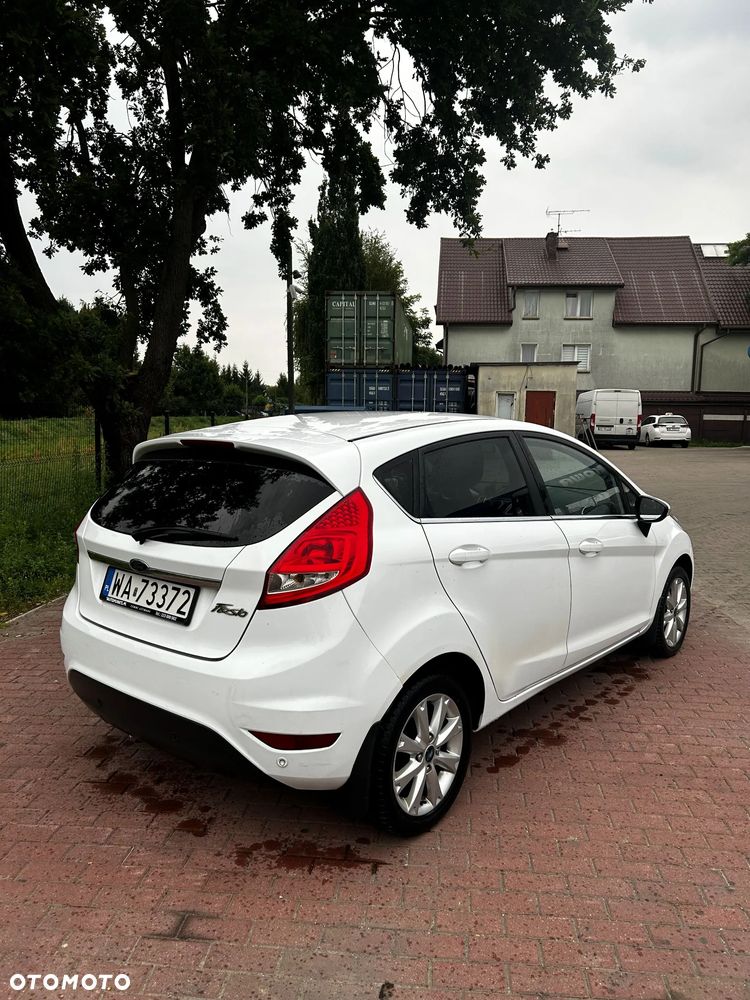 Ford Fiesta 1.4 Titanium - 9