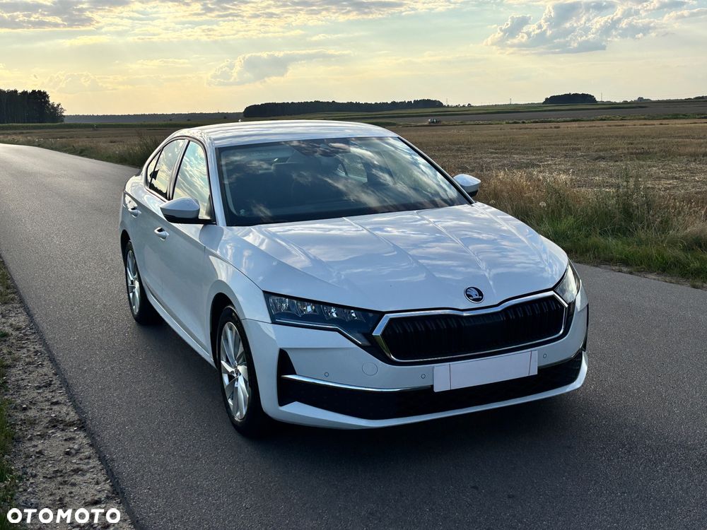 Skoda Octavia 1.5 TSI mHEV Selection DSG - 14