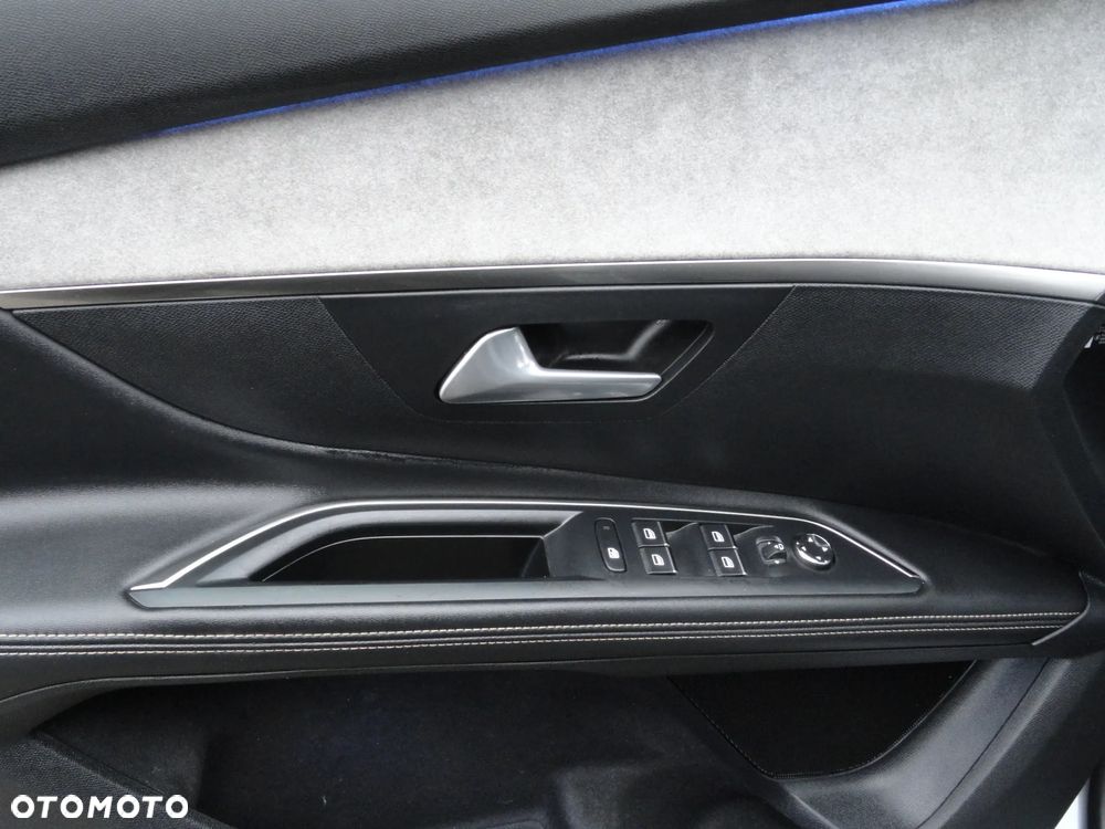 Peugeot 5008 1.5 BlueHDi GT S&S EAT8 - 24