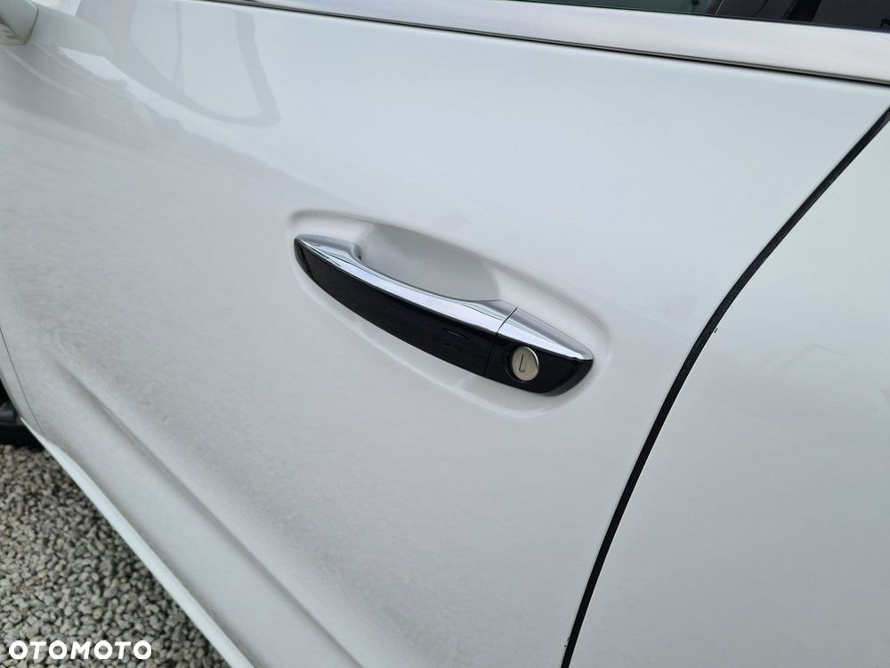 Citroën C4 Picasso PureTech 130 Stop&Start SHINE - 11