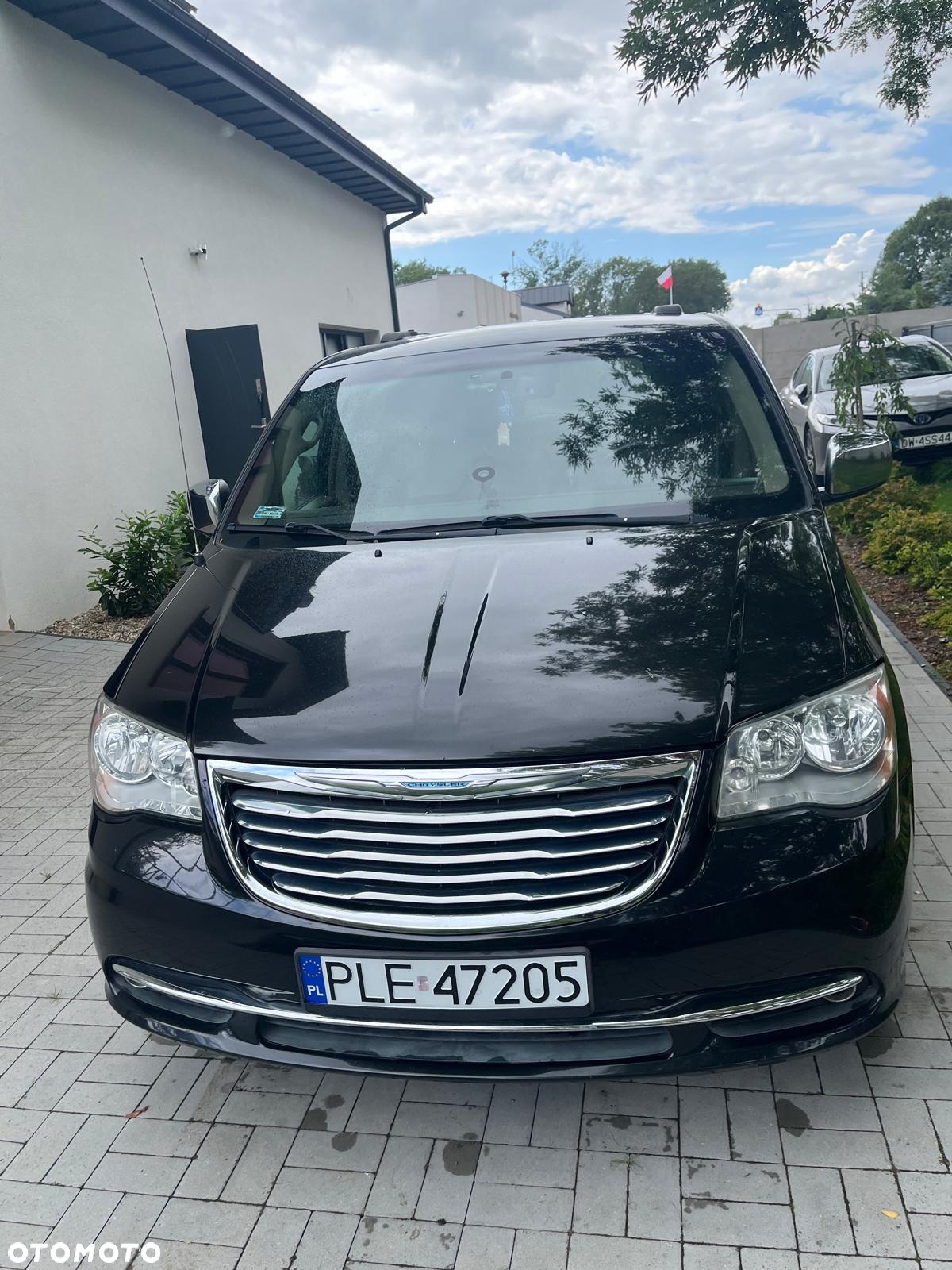 Chrysler Town & Country 3.6 Touring - 9