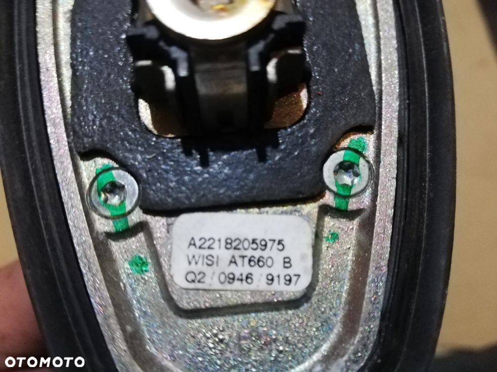 MERCEDES E W207 W221 ANTENA DACHOWA PŁETWA A2218205975 - 2