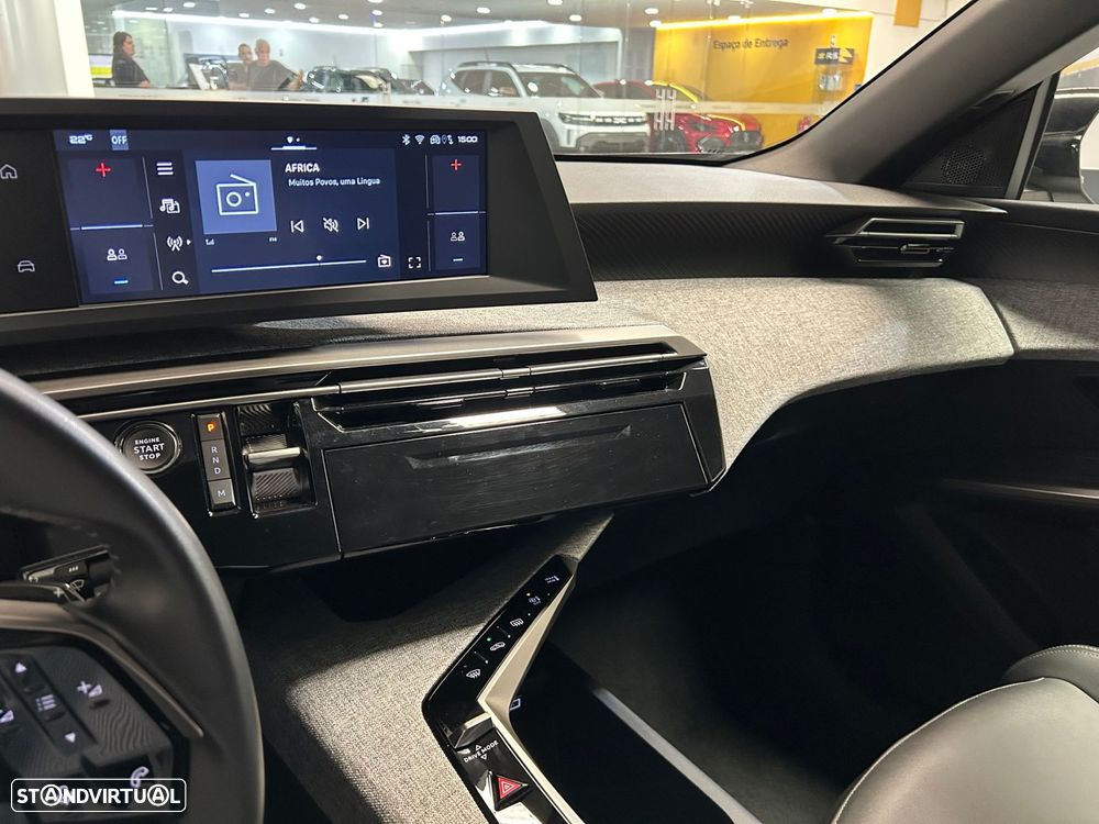 Peugeot 3008 1.2 Hybrid Allure e-DCS6 - 23