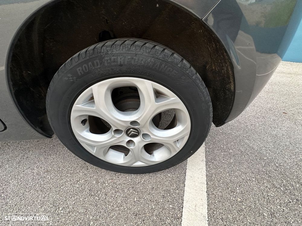 Citroën C3 1.2 VTi Exclusive - 19
