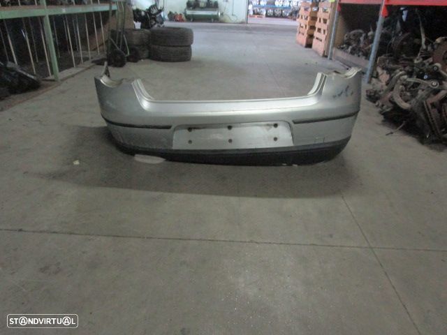 Parachoques 365807421 VW PASSAT 2006 CINZA TRAS - 1