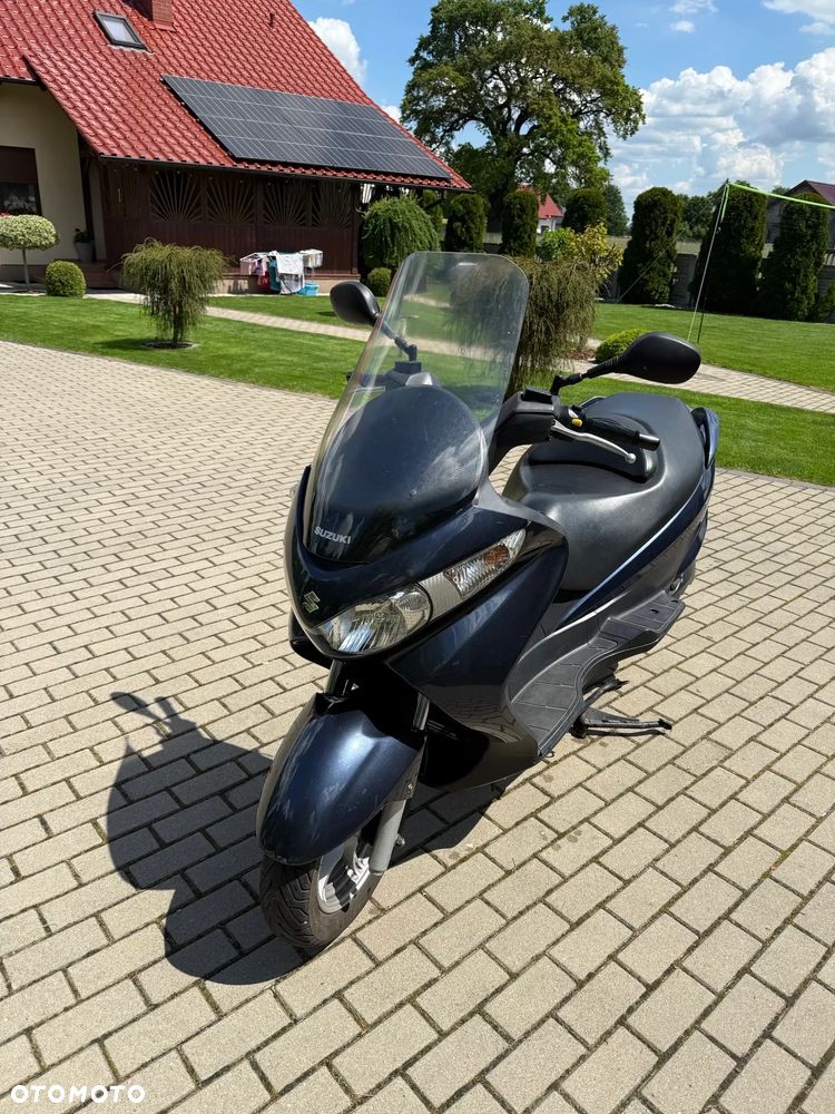 Suzuki Burgman - 3