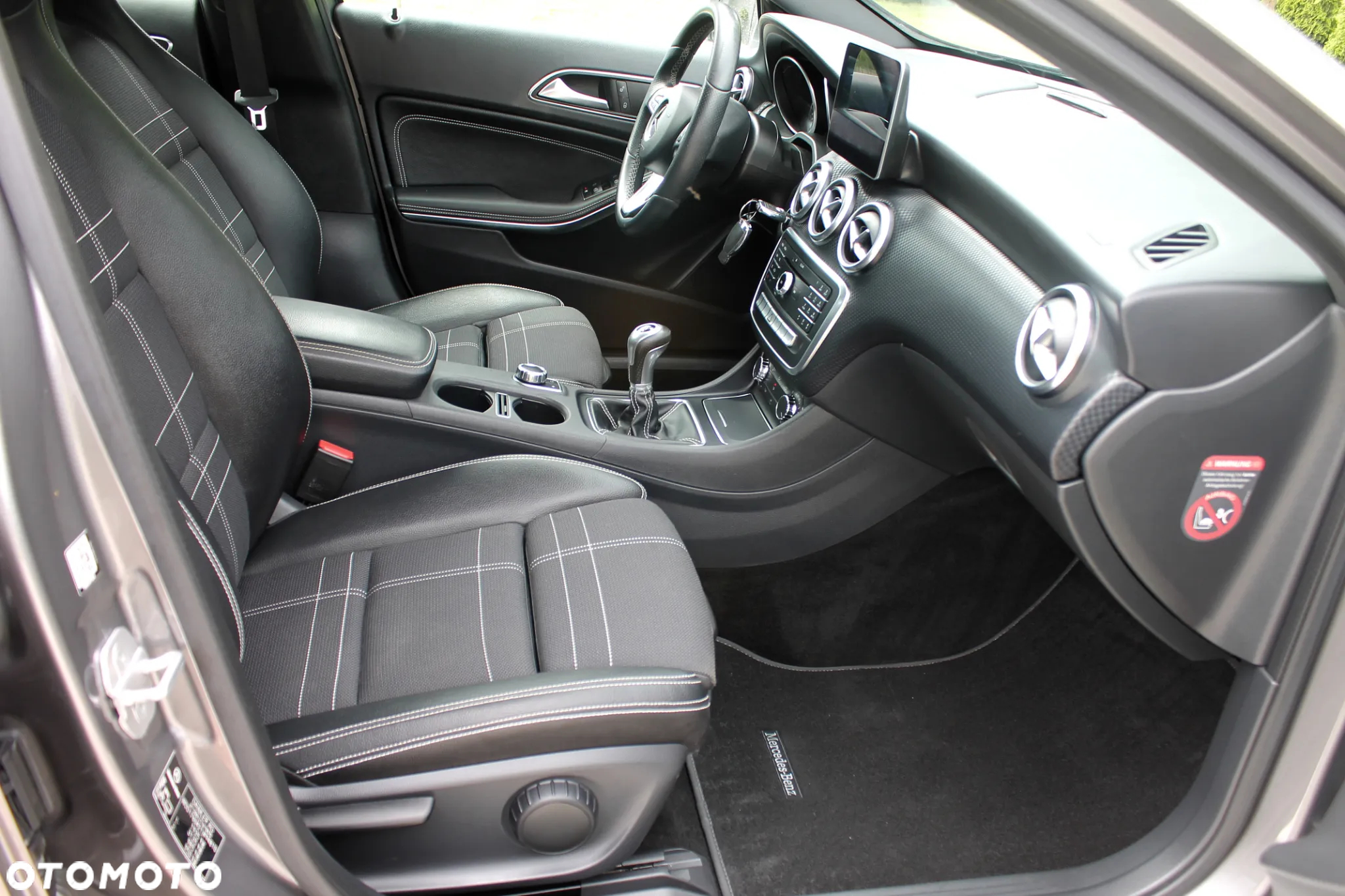 Mercedes-Benz Klasa A 180 (BlueEFFICIENCY) Urban - 7