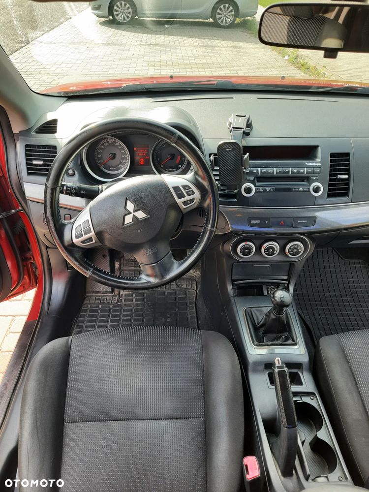Mitsubishi Lancer 1.8 Invite - 19