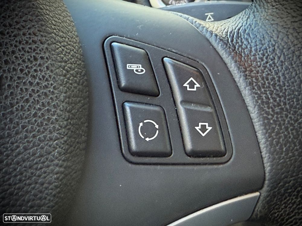 BMW X1 18 d sDrive Line Sport - 20