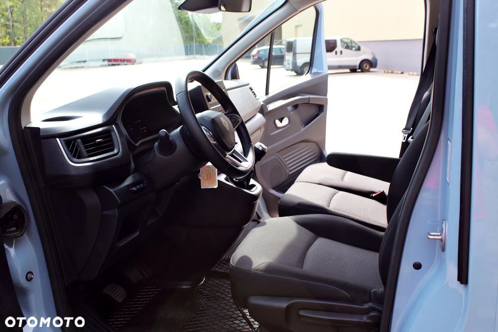 Renault Trafic - 20