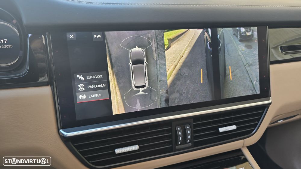 Porsche Cayenne - 39