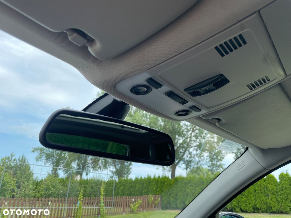 BMW Seria 3 - 29