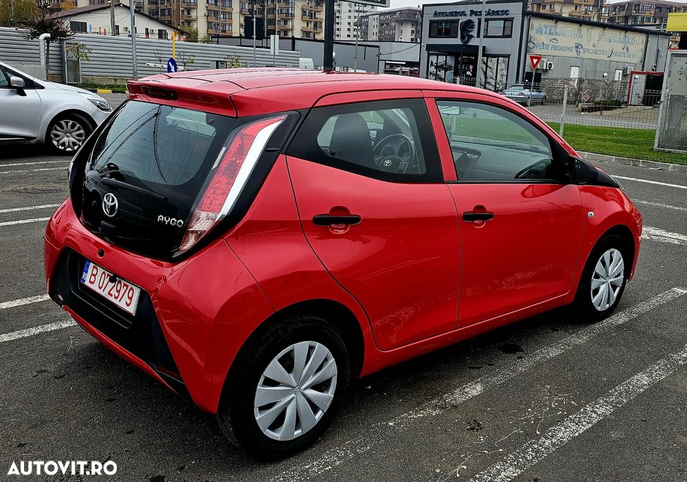 Toyota Aygo 1.0 X - cite Red - 4