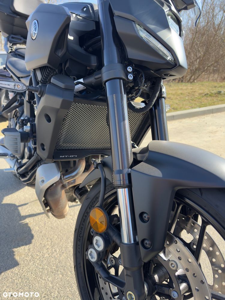 Yamaha MT - 11