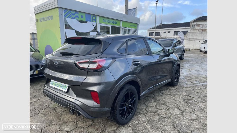 Ford Puma 1.0 EcoBoost MHEV ST-Line — fotografia 2