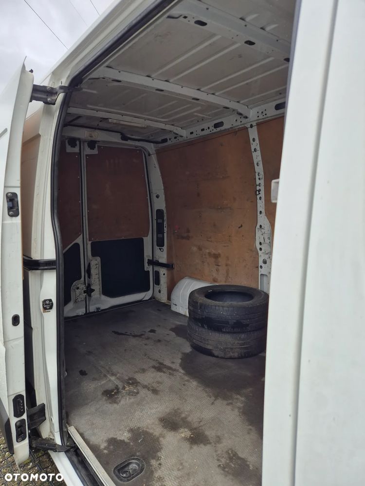Nissan NV400 - 25