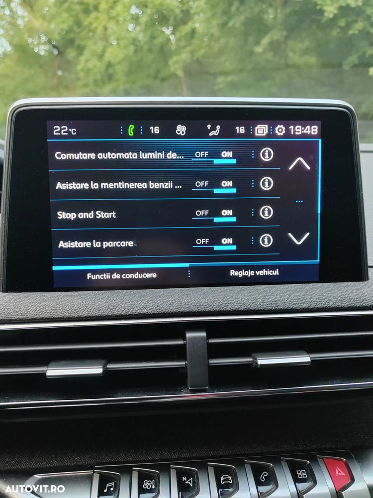 Peugeot 5008 1.5L BlueHDI EAT8 S&S Allure - 28