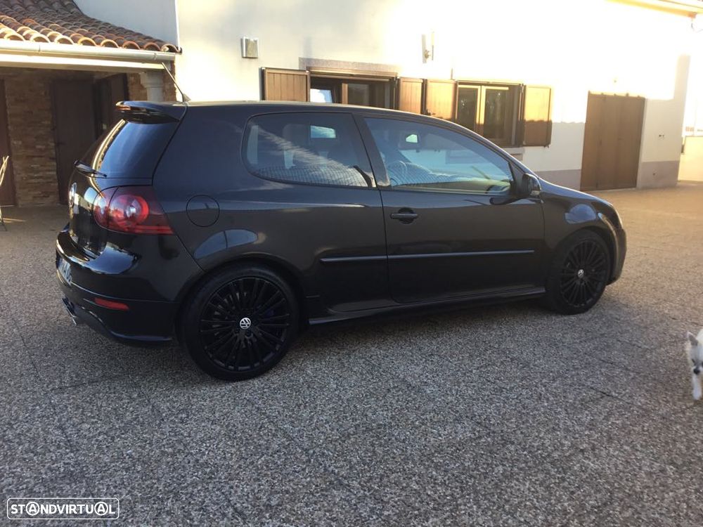 VW Golf R32 4Motion DSG - 1