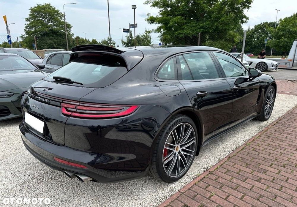Porsche Panamera - 5