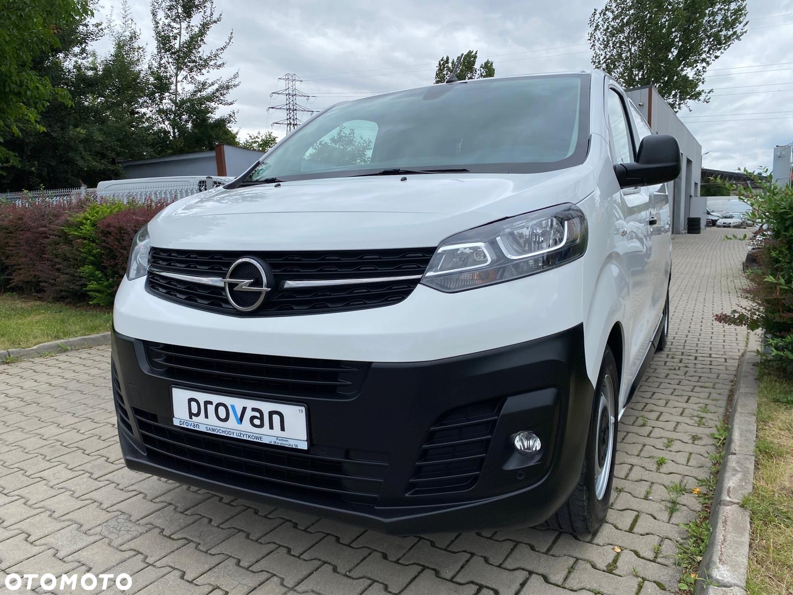 Opel VIVARO L2 NAWIGACJA BEZWYPADKOWY 37.900 PLN netto - 12