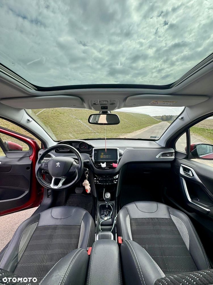 Peugeot 2008 1.2 Pure Tech Allure S&S EAT6 - 7