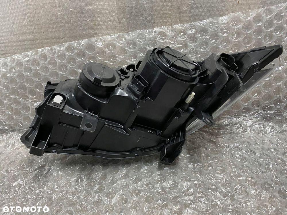 LAMPA PRAWA RENAULT MEGANE II 2 LIFT 260103726R - 7