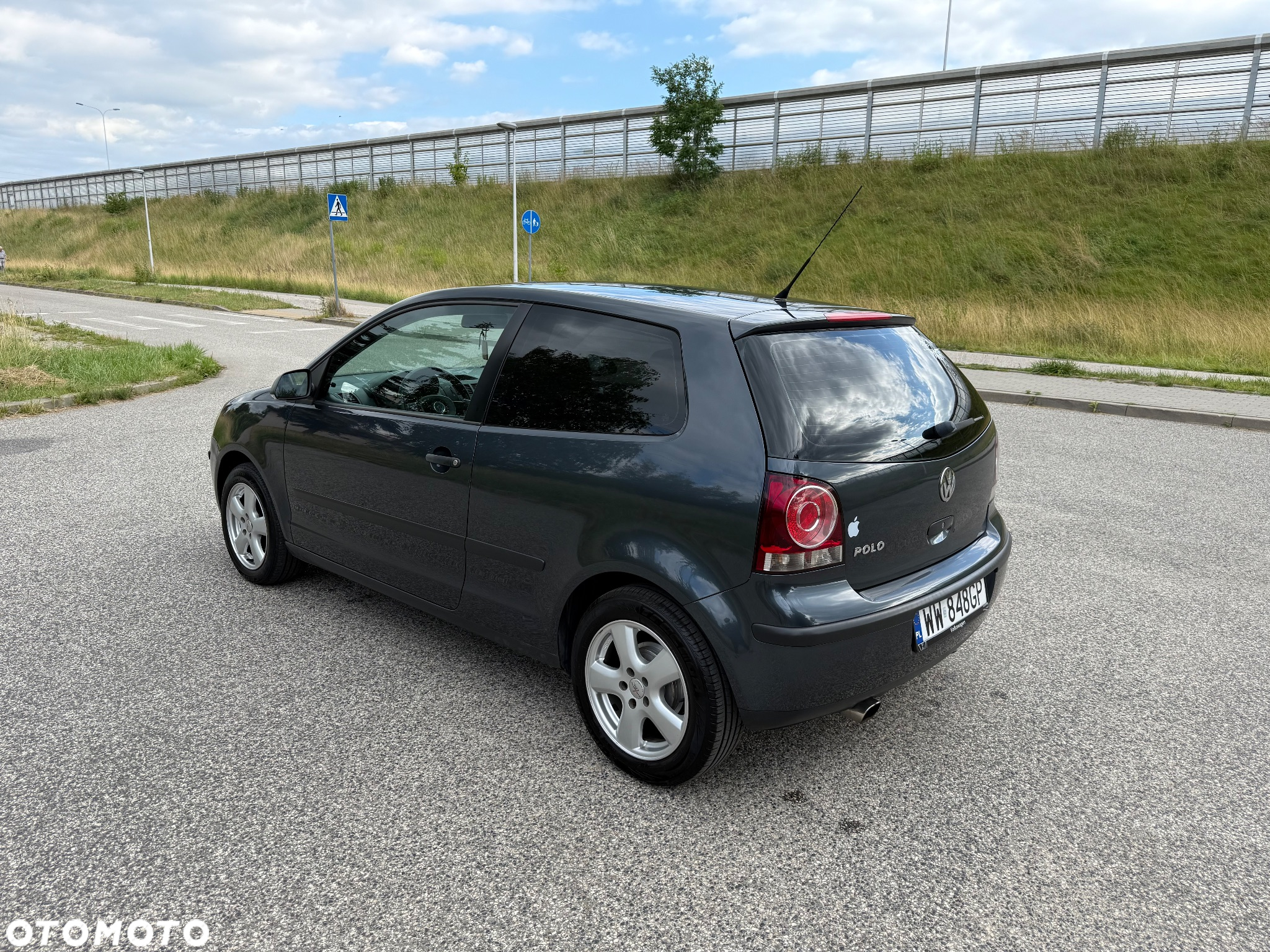 Volkswagen Polo - 4