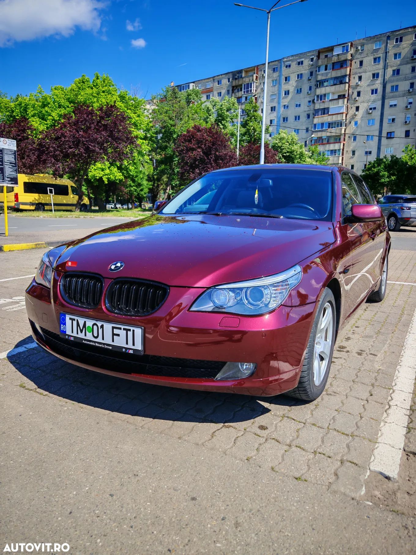 BMW Seria 5 520d Touring Edition Fleet - 1