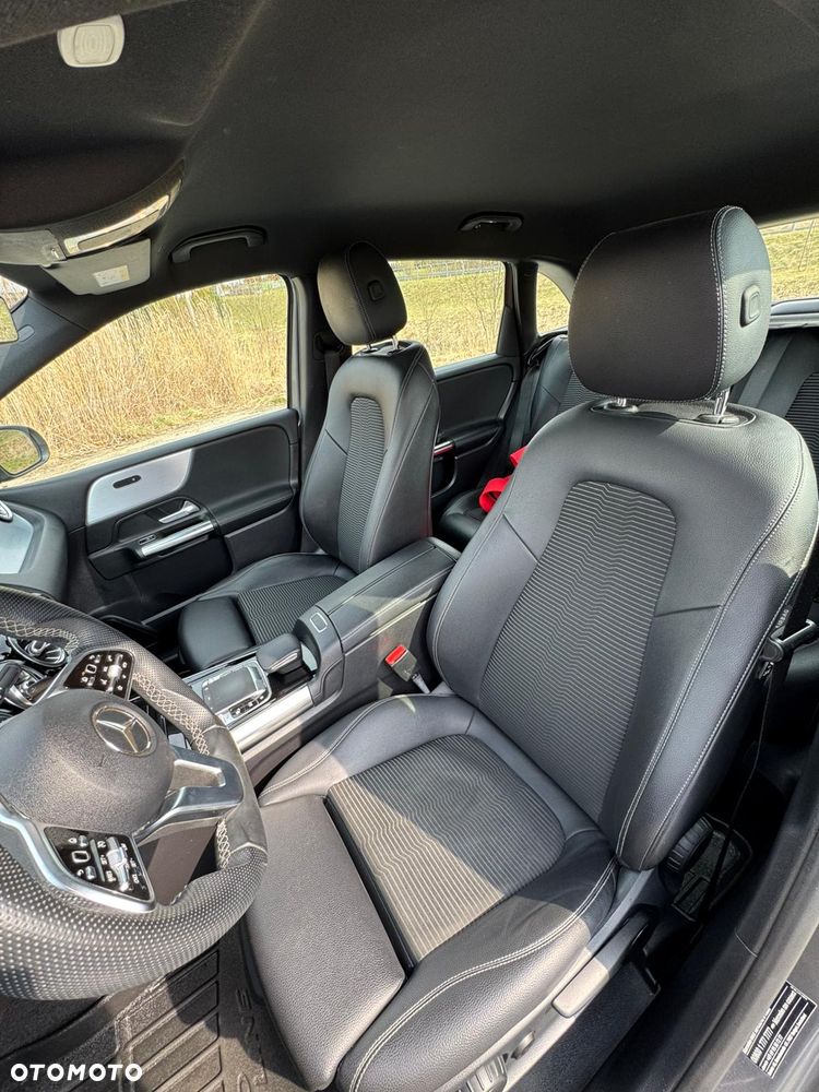 Mercedes-Benz Klasa B 200 7G-DCT - 19