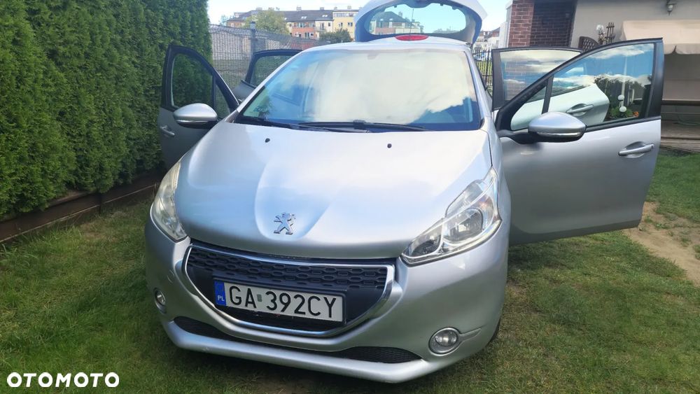 Peugeot 208 1.6 e-HDi Active STT - 1
